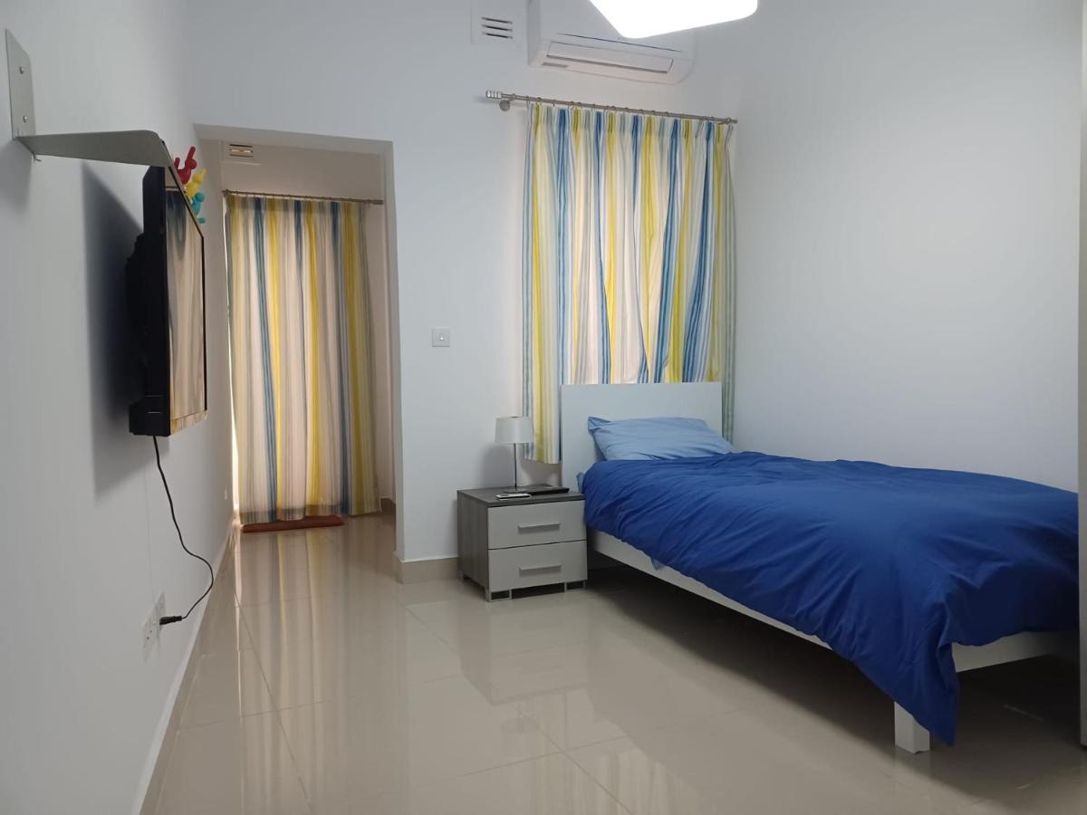 Sliema Apartment Close To Beach Esterno foto